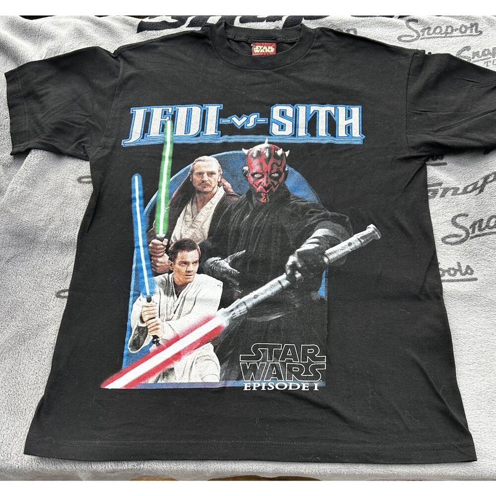 Vintage Star Wars Episode One Movie Jedi VS Sith Big Graphic T shirt Medium Sw1